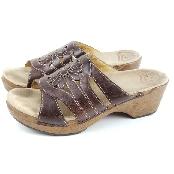 dansko slides